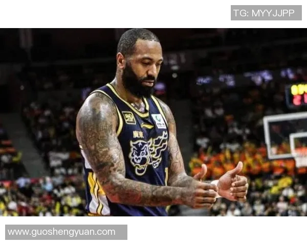 吉伦沃特加盟富邦勇士若违规可解约引发关注