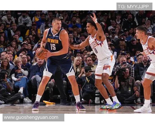 约基奇赞助戈登360度空接扣篮称其让传球显得更精彩